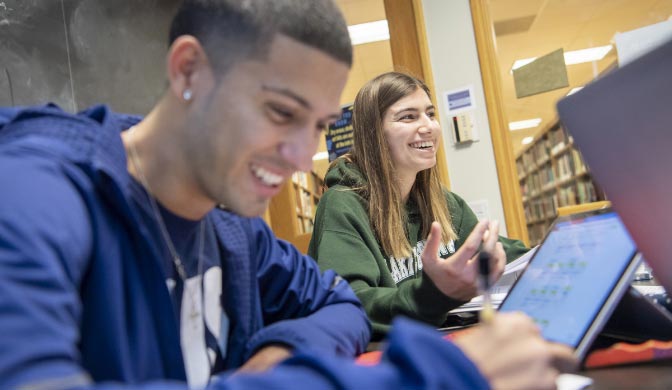 CTX students in a study group