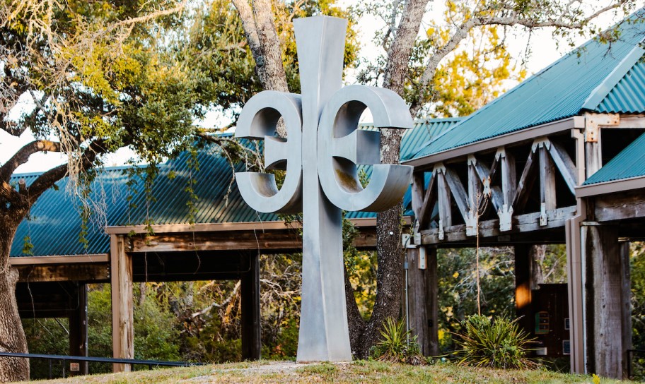 Concordia Texas' cruciform