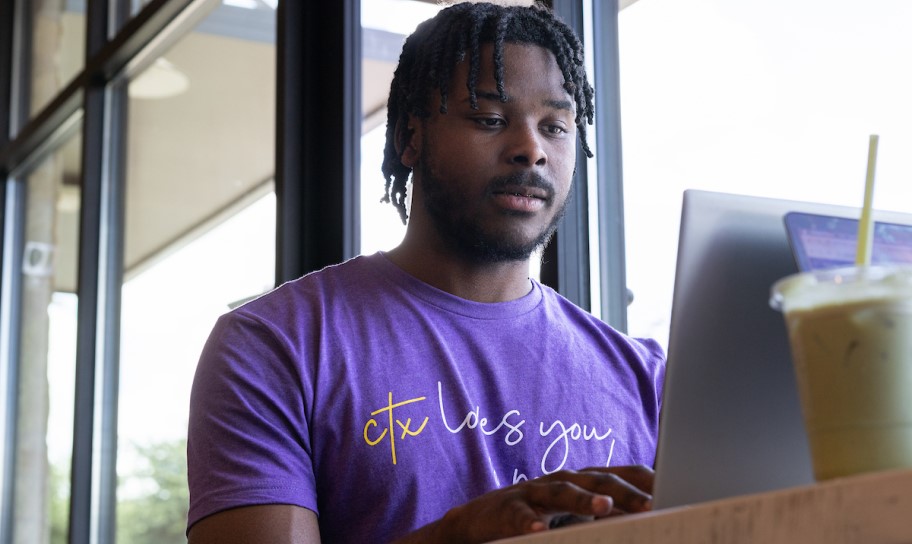Concordia student taking online courses