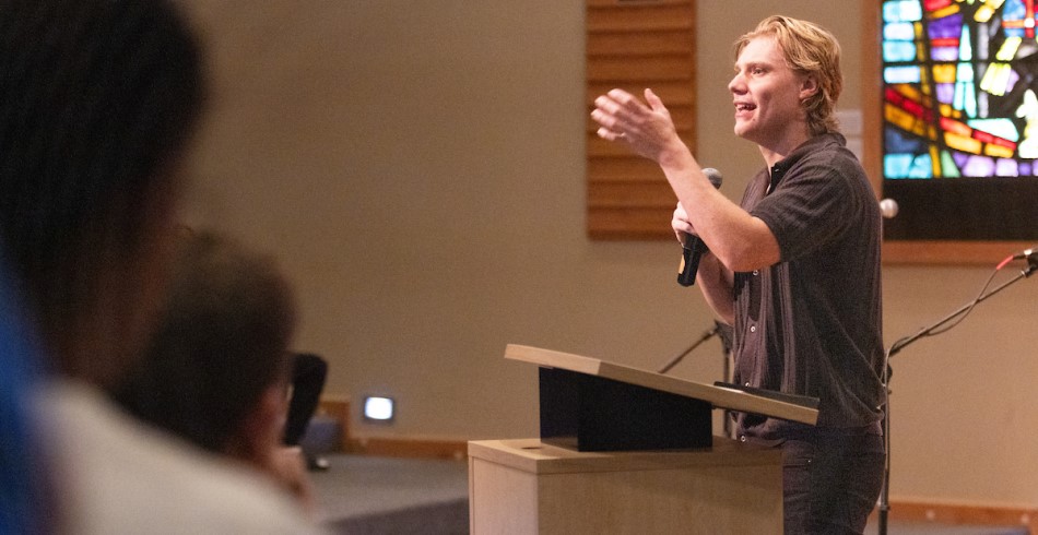 A Student leading refuge