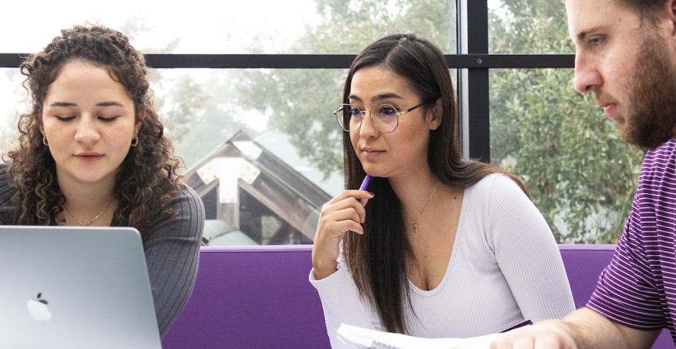 Concordia Texas students collaborating on a project